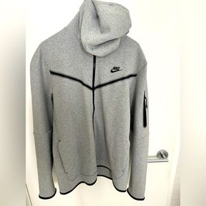 Nike Tech light grey hoodie worn 1 time